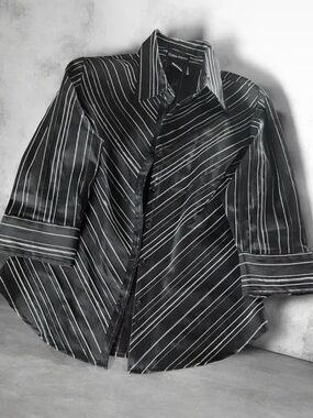 Cotton Express Black Pinstripe Stretch Blouse 635
